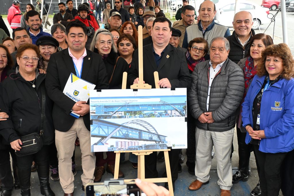 Tras convenio mejorarán pasarela 21 de mayo