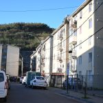 Ministro de Vivienda comprometió 900 millones de pesos para reparar departamentos con graves filtraciones en Barrio Norte